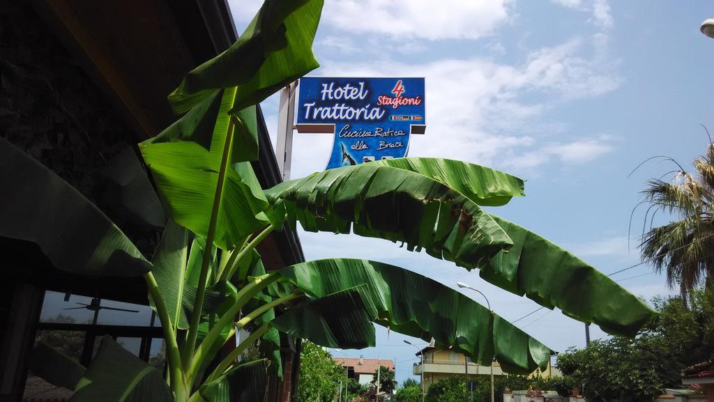 Hotel-Pensione 4 Stagioni Falcone Exterior photo